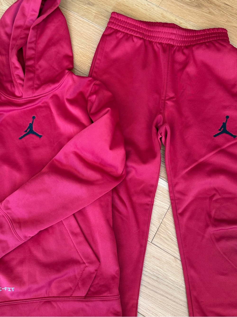 Jordan Kids Red Performance Joggers & Hoodie Set Nike Youth M 10-12